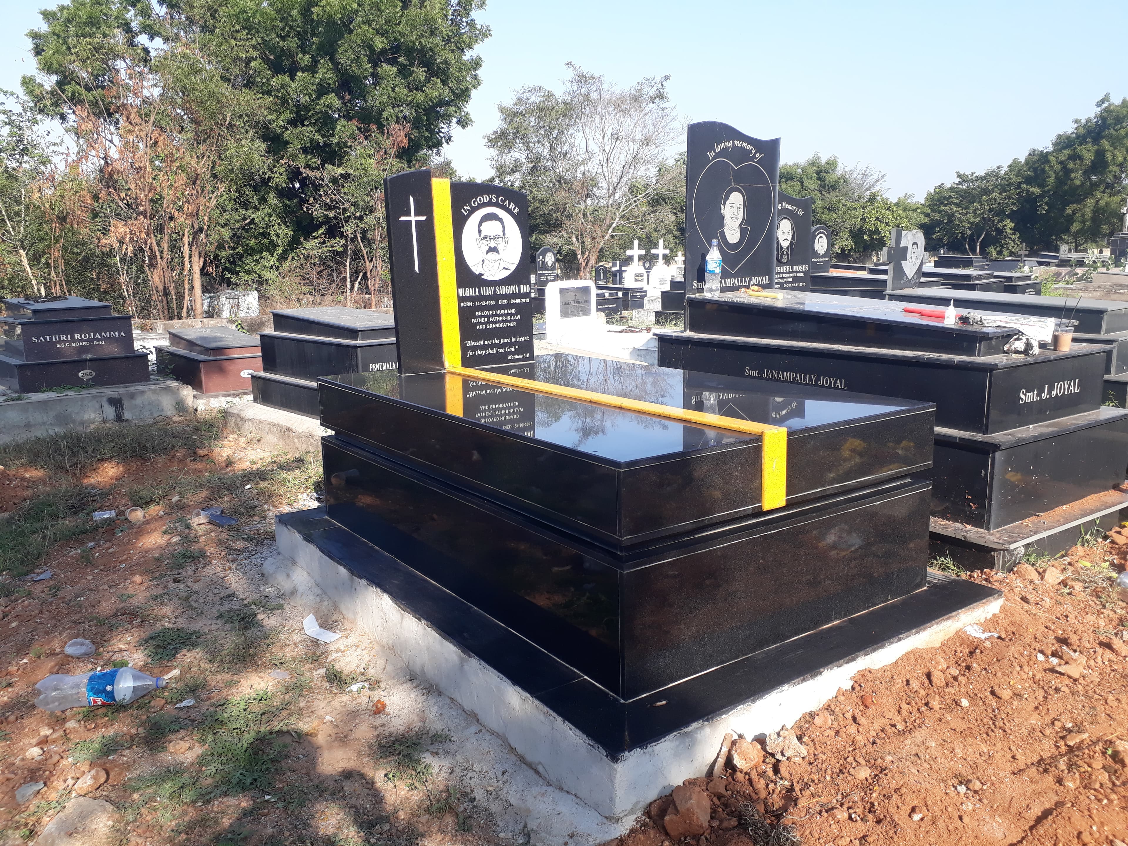 Polished Granite Cross & Stepped Headpiece #9720213322